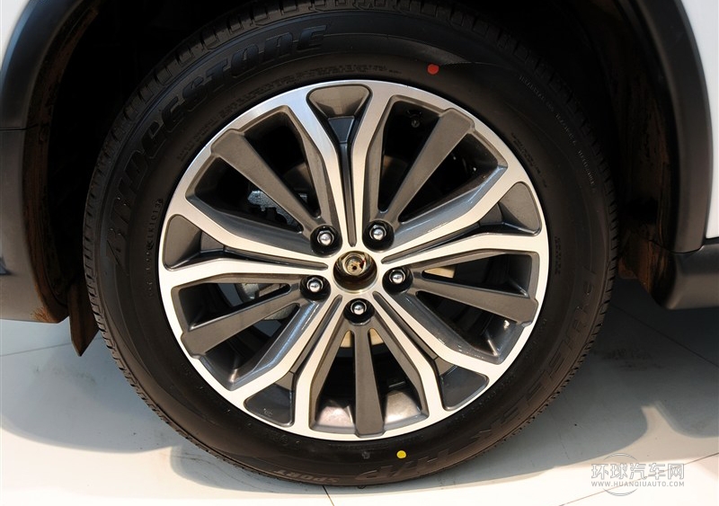 2013款 2.0L 四驅(qū)豪華型