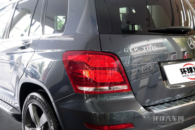 2013款改款GLK300 4MATIC時(shí)尚版