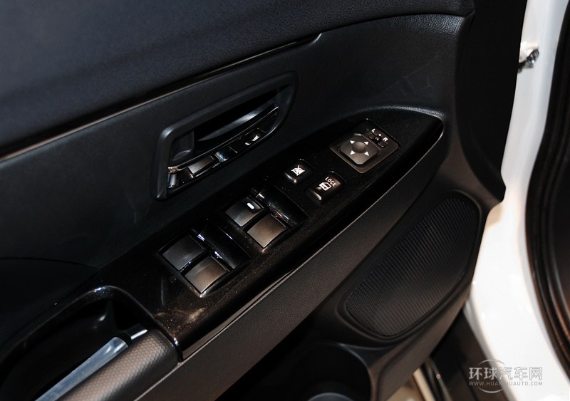 2013款 2.0L 四驅(qū)豪華型