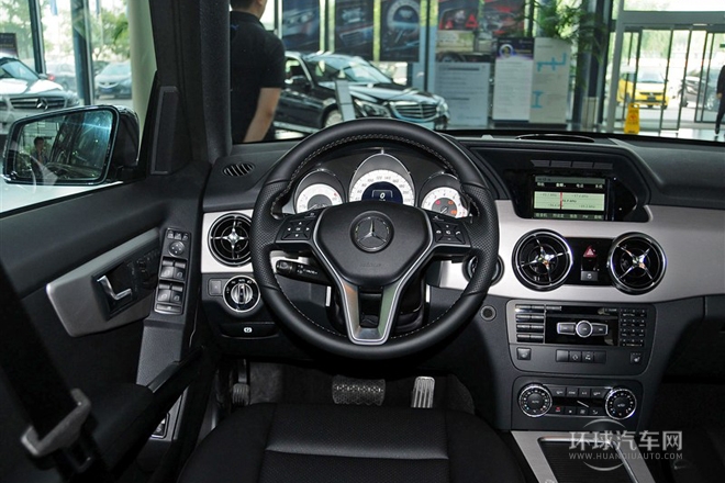 2013款改款GLK300 4MATIC時尚版