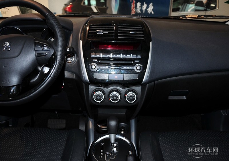 2013款 2.0L 四驅(qū)豪華型