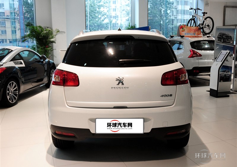 2013款 2.0L 四驅豪華型