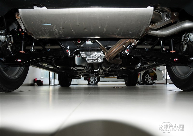 2013款 2.0L 四驅時尚型