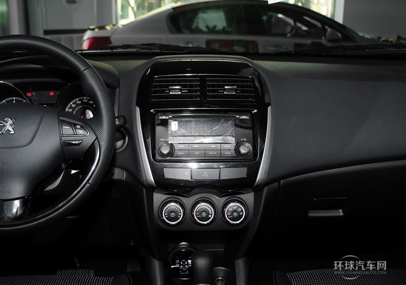 2013款 2.0L 四驅(qū)時尚型