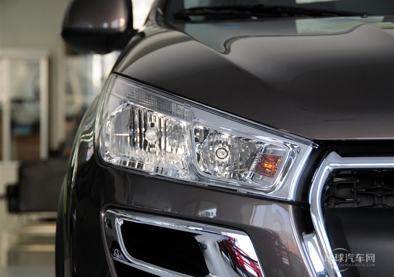 2013款 2.0L 四驅時尚型