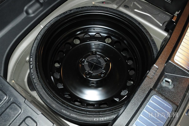 2013款改款GLK300 4MATIC豪華版