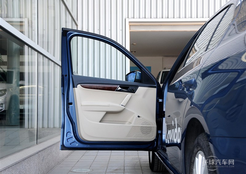 2013款 改款 1.4TSI DSG豪華版