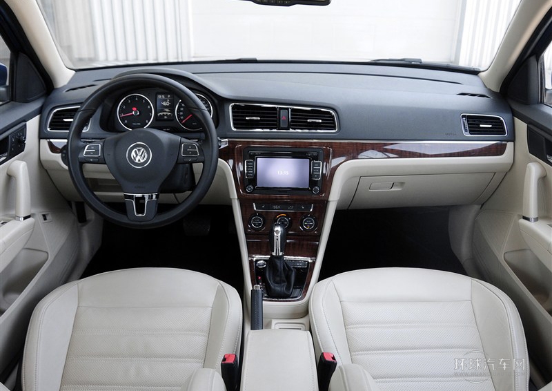 2013款 改款 1.4TSI DSG豪華版