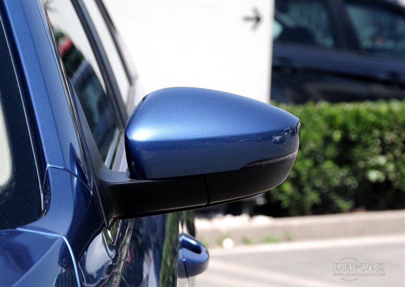 2013款 改款 1.4TSI DSG豪華版