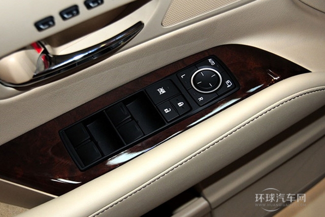 2013款 450h 尊貴版