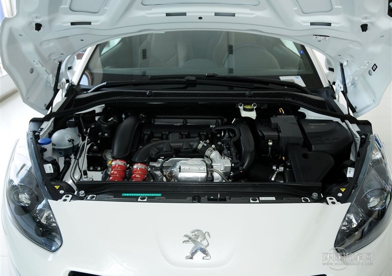 2014款 1.6T 豪華版深色風(fēng)格