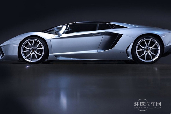 Aventador 2013款 LP 700-4 Roadster