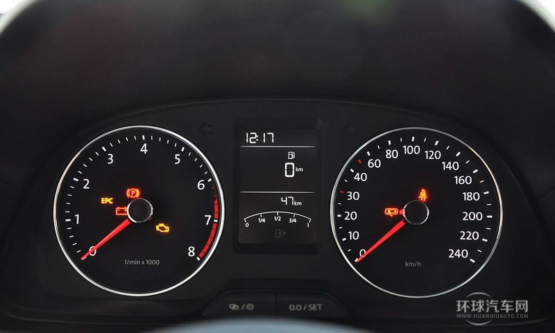 2013款 改款 1.4TSI 手動(dòng)豪華版