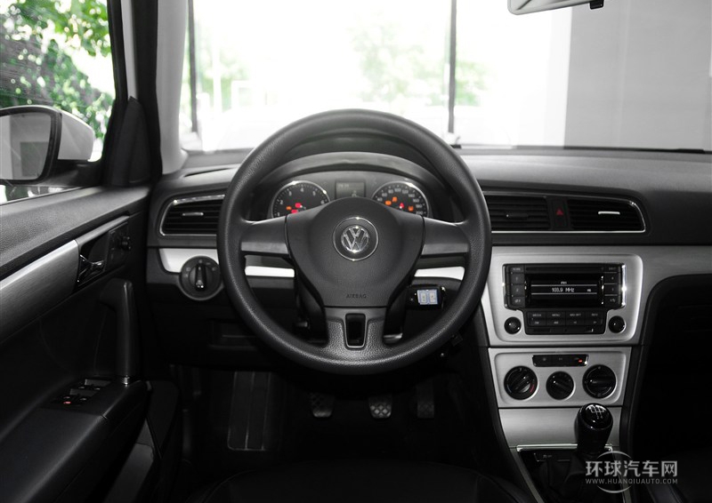 2013款 改款 1.4TSI 手動(dòng)舒適版