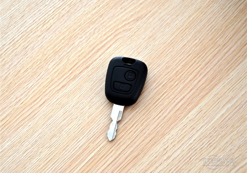 2011款 兩廂 1.4L 手動馭樂版