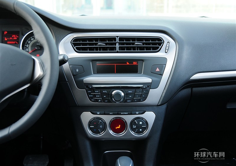 2014款 1.6L 自動尊貴版