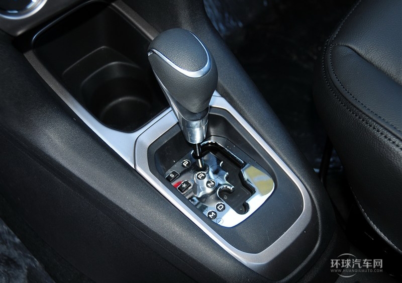 2014款 1.6L 自動尊貴版