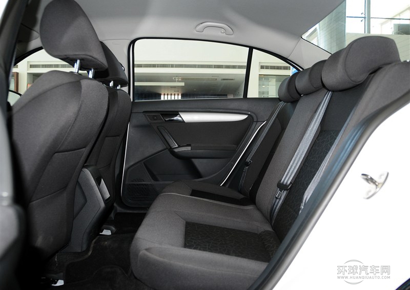 2013款 改款 1.6L 手動風(fēng)尚版