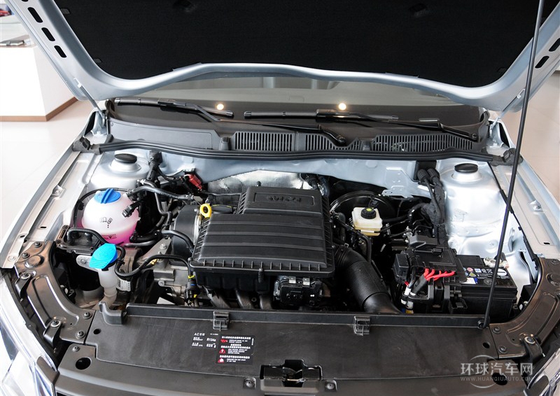 2013款 改款 1.6L 手動(dòng)舒適版