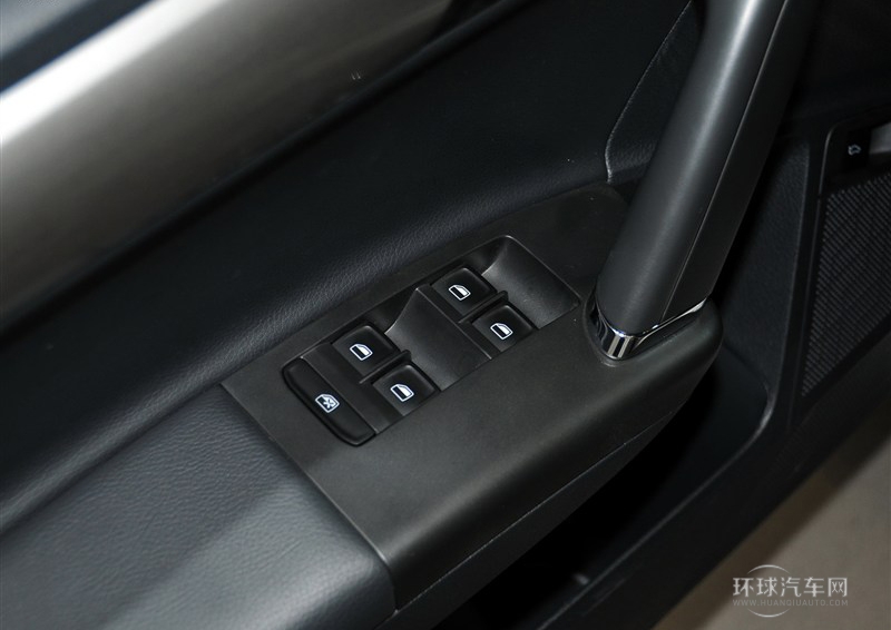 2013款 改款 1.6L 手動舒適版