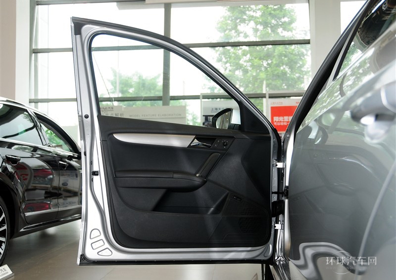 2013款 改款 1.6L 手動舒適版