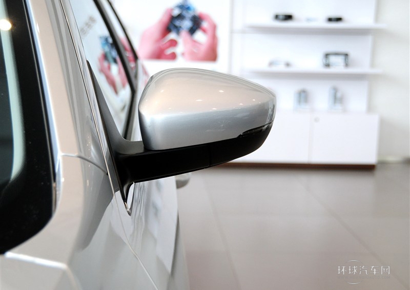 2013款 改款 1.6L 手動舒適版