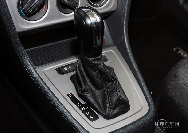 2013款 改款 1.6L 自動風尚版