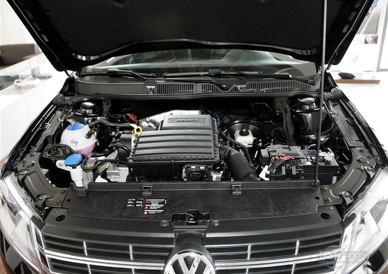 2013款 改款 1.6L 自動豪華版