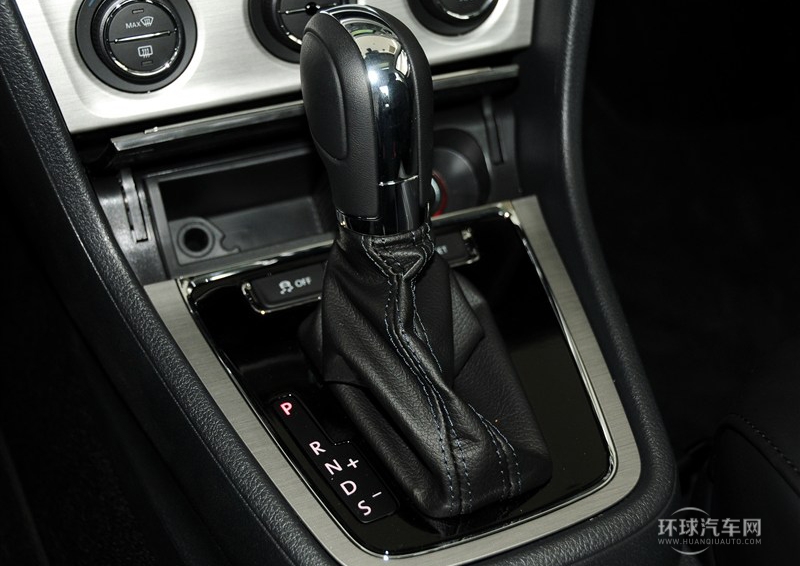 2013款 改款 1.6L 自動豪華版