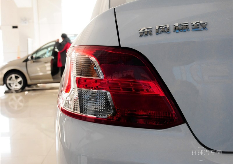 2014款 1.6L 手動豪華版