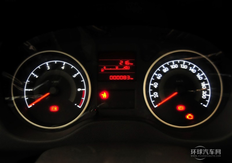 2014款 1.6L 手動(dòng)豪華版