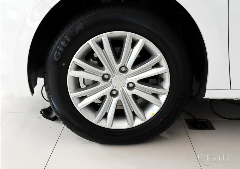 2014款 1.6L 手動豪華版