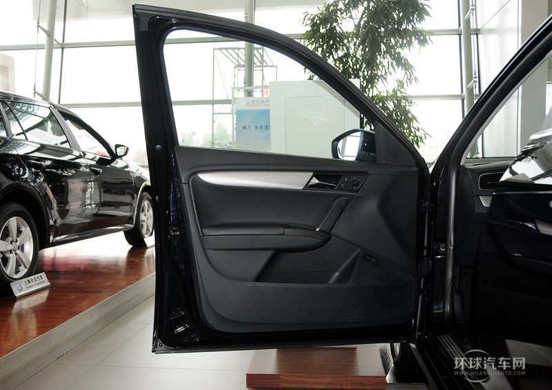 2013款 改款 1.6L 自動(dòng)舒適版