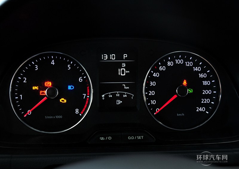 2013款 改款 1.6L 自動舒適版