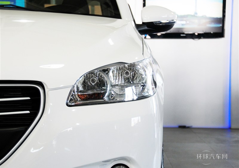 2014款 1.6L 自動(dòng)舒適版