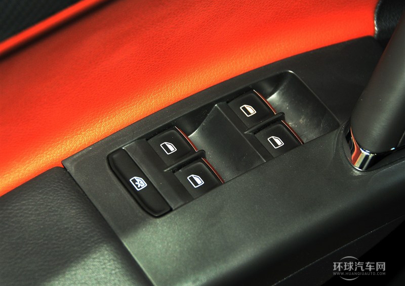 2014款 1.6L 自動運動版