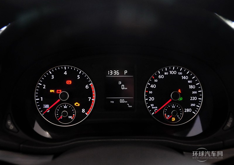 2014款 1.8TSI DSG尊榮版