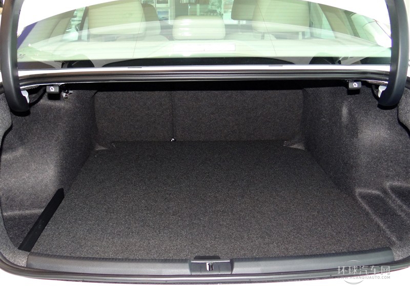 2014款 1.8TSI 自動(dòng)尊榮版