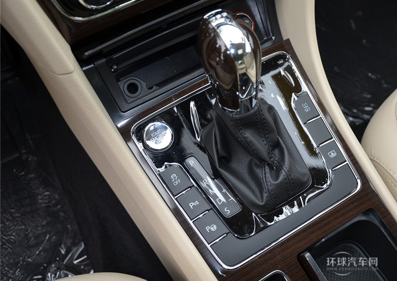 2014款 2.0TSI DSG御尊導航版