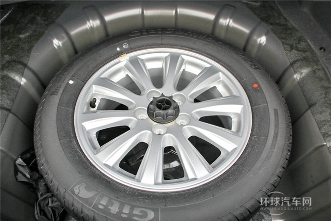 2012款 2.0L 手動典雅版