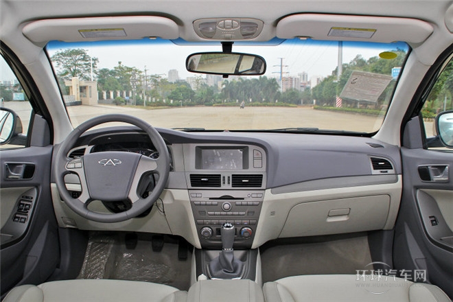 2012款 2.0L 手動典雅版