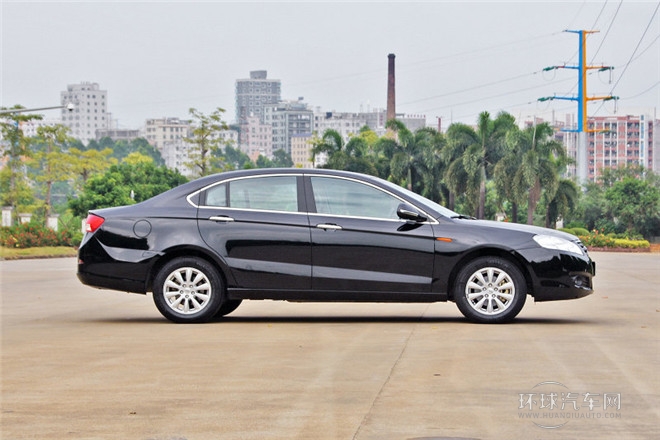 2012款 2.0L 手動典雅版