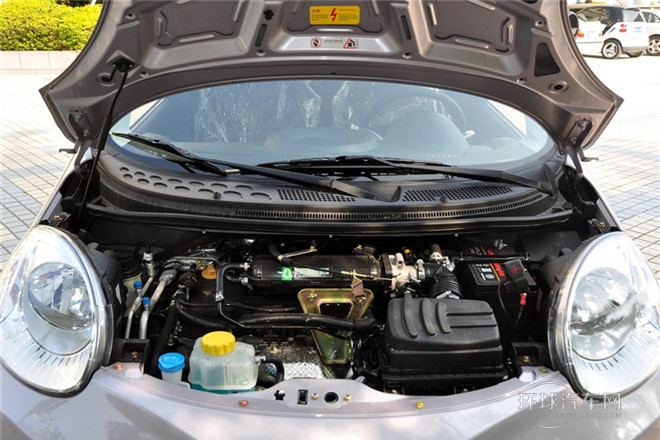 2013款 1.0L 手動時尚版