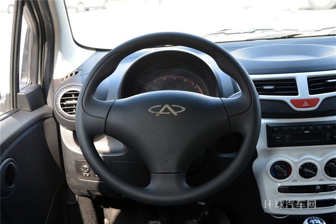 2013款 1.0L 手動時尚版