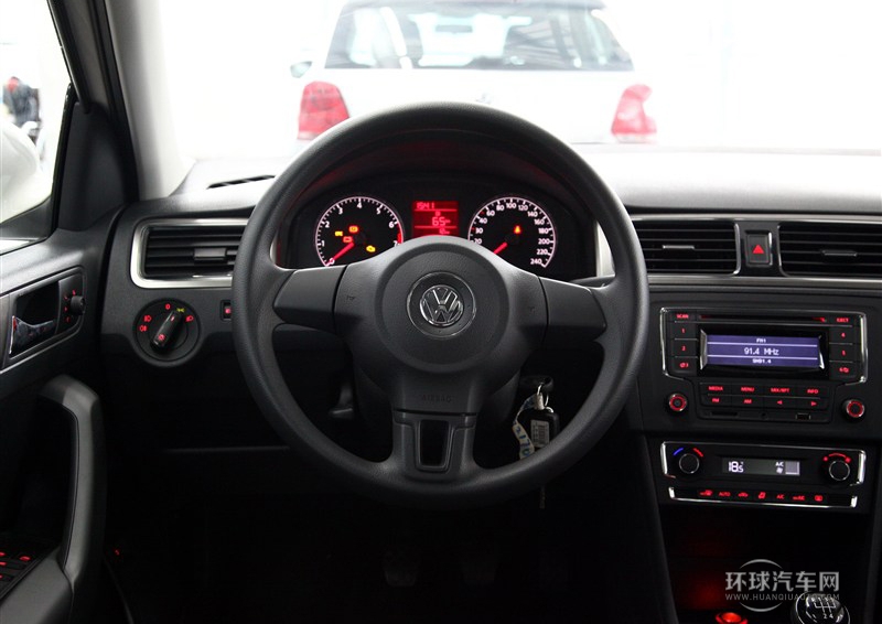 2013款 1.6L 手動風尚版