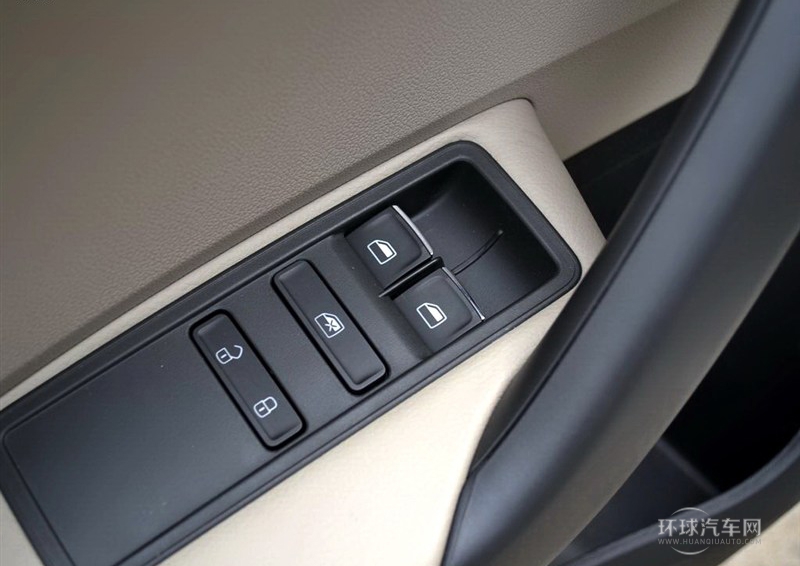 2013款 1.6L 手動豪華版