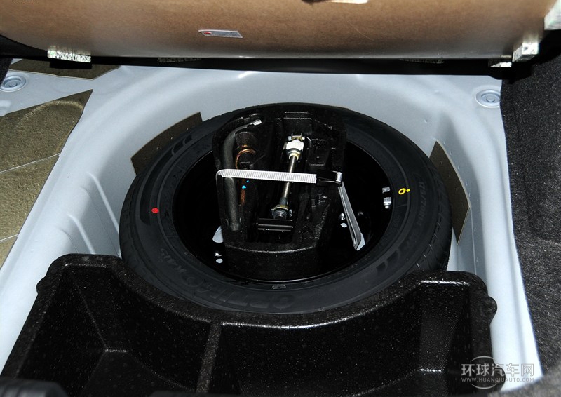 2013款 1.6L 手動舒適版