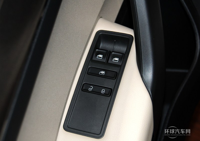 2013款 1.6L 手動舒適版