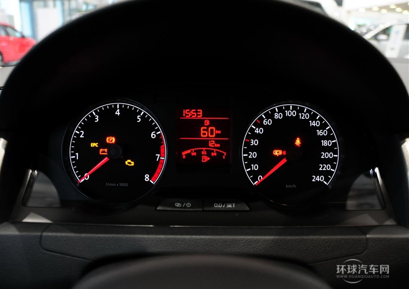 2013款 1.6L 手動(dòng)舒適版