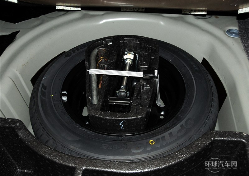 2013款 1.6L 自動(dòng)風(fēng)尚版